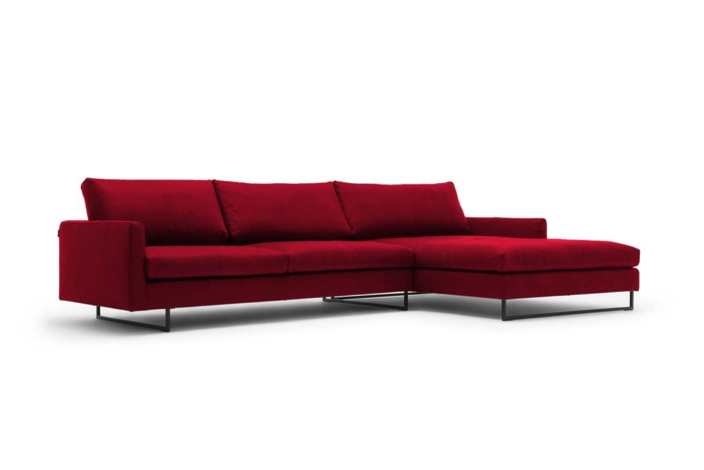 #9013 rubinrot Leder, freistil 134 Sofa mit Longchair rechts