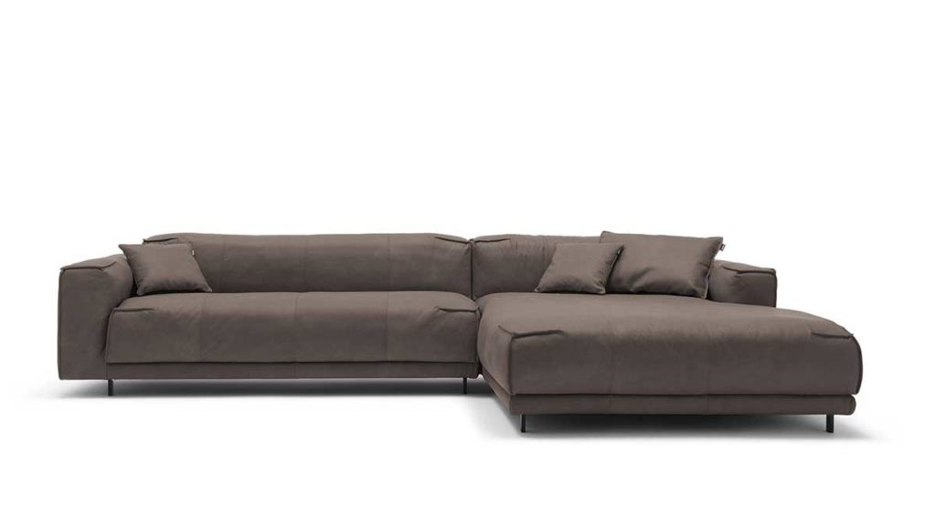 #9228 umbragrau Leder leicht angeschliffen - Nubuk-Effekt - freistil 136 Sofa mit Longchair rechts