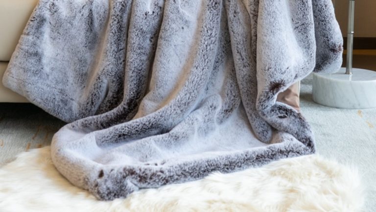 Bestelle jetzt Deine Star Home Textil Decke Otter in unserem Markenmoebel-Onlineshop.
