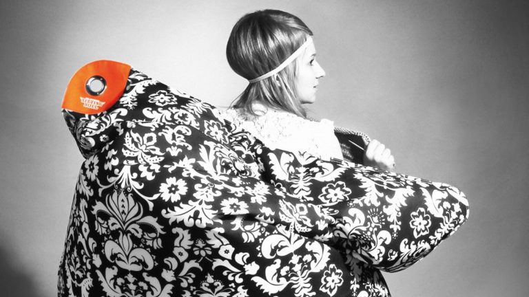 Der SITTING BULL Sitzsack FASHION BULL Marie Antoinette richtet sich nicht nur an Fashions Victims.