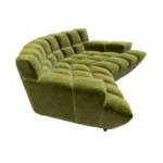 Bretz CLOUD 7 Sofa G154 aus der seitlichen Perspektive im Bezug 668438 midsummer oliv