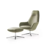 Pode SPOT Two Sessel mit Hocker im Leder-Bezug Fusion 4980 fennel