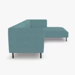 freistil 160 Sofa mit Longchair rechts in der Breite ca. 314 cm aus der seitlichen Perspektive im Stoff-Bezug 3047 taubenblau