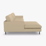 freistil 134 Sofa mit Longchair in der Breite ca. 274 cm im Stoff-Bezug 6573 perlweiss aus der Seitenansicht